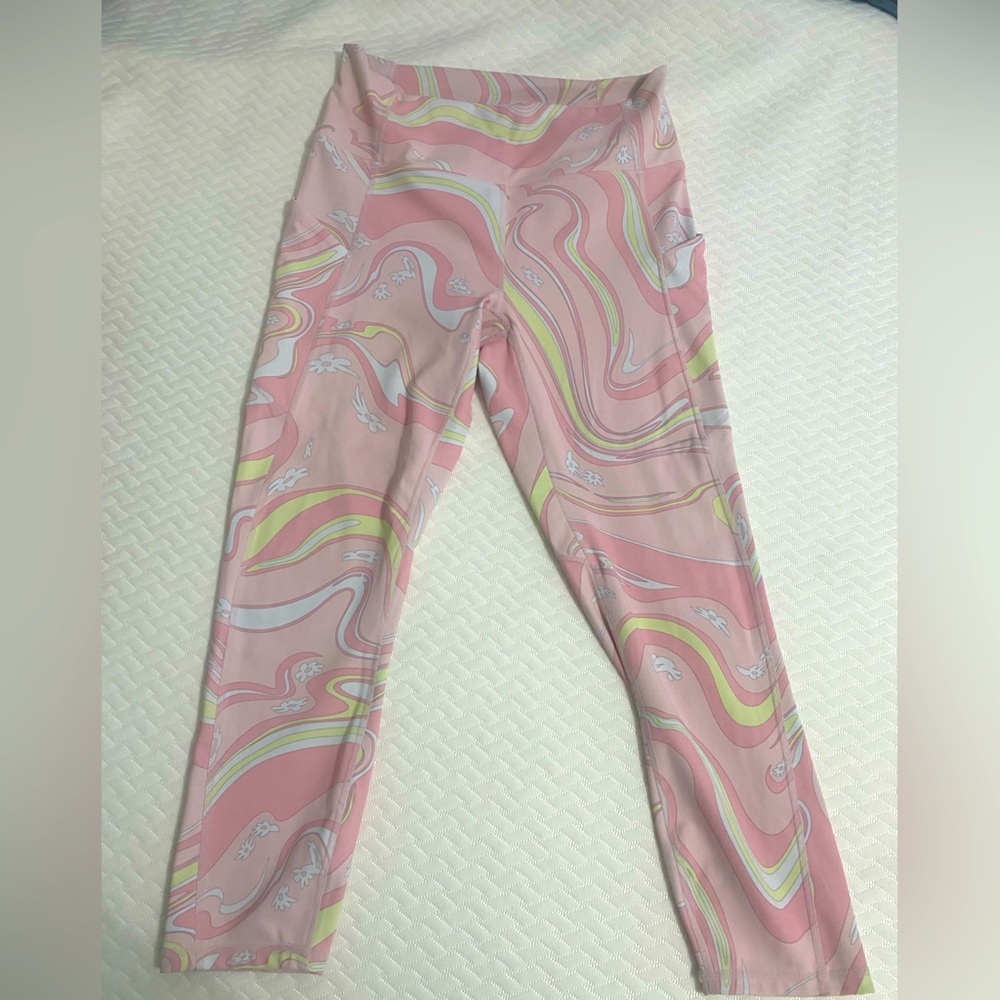 Pure Luxe By Fabletics Capri Leggings